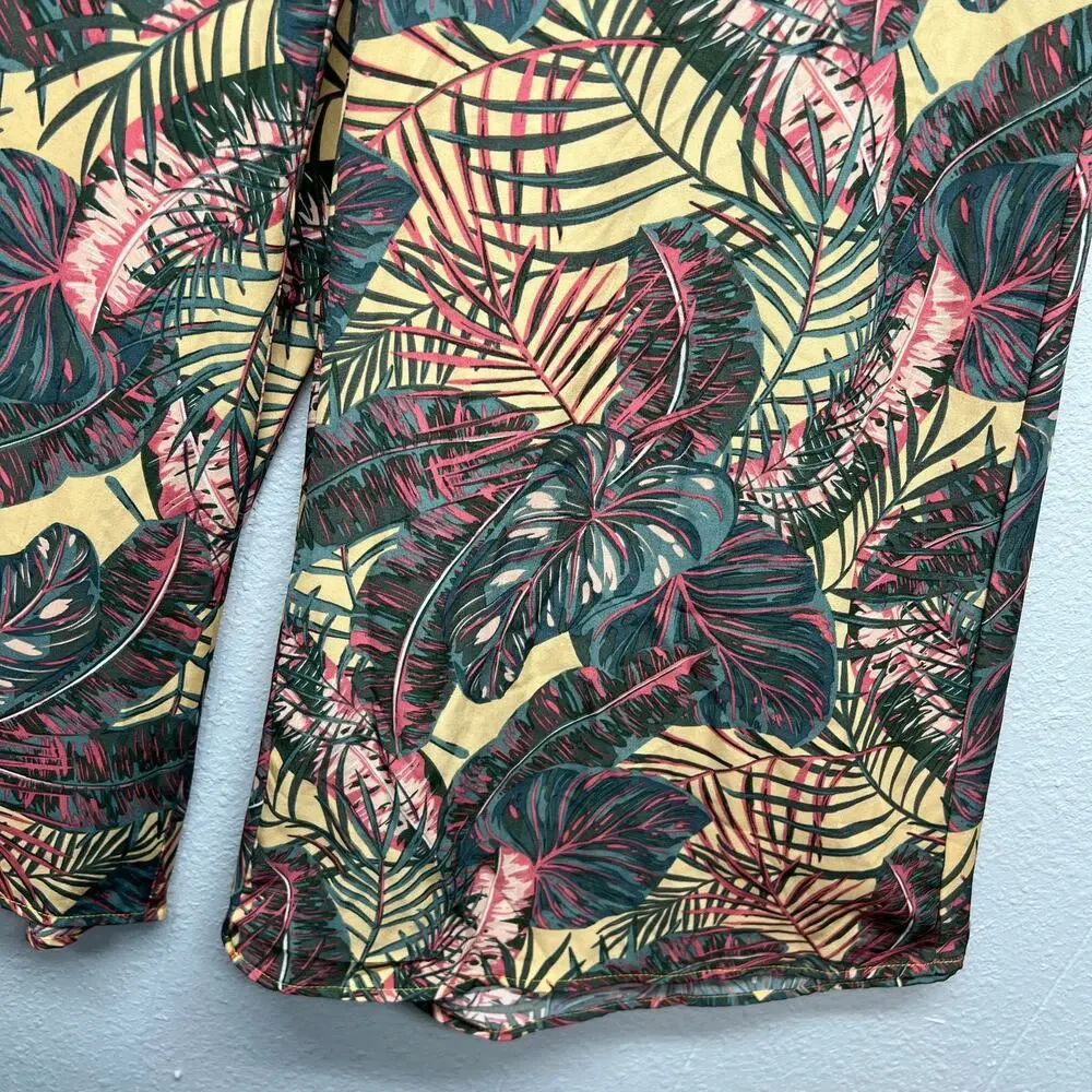 Pull On Wide Leg Cropped Floral Pants Womens Small Beachy Boho Tropical